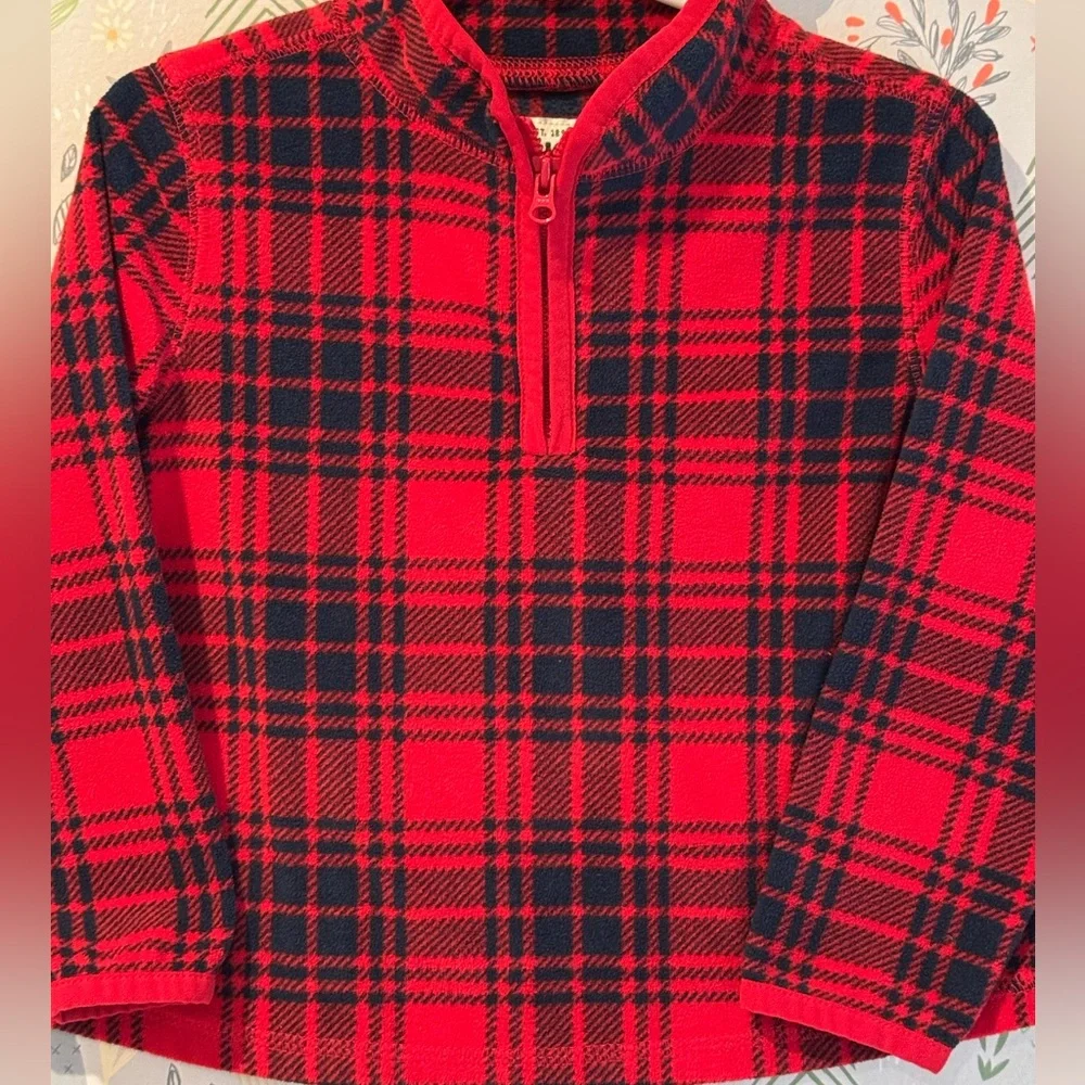 OshKosh B’Gosh Red and Navy Plaid Fleece 3/4 Zip Pullover - 24 Months LIKE NEW